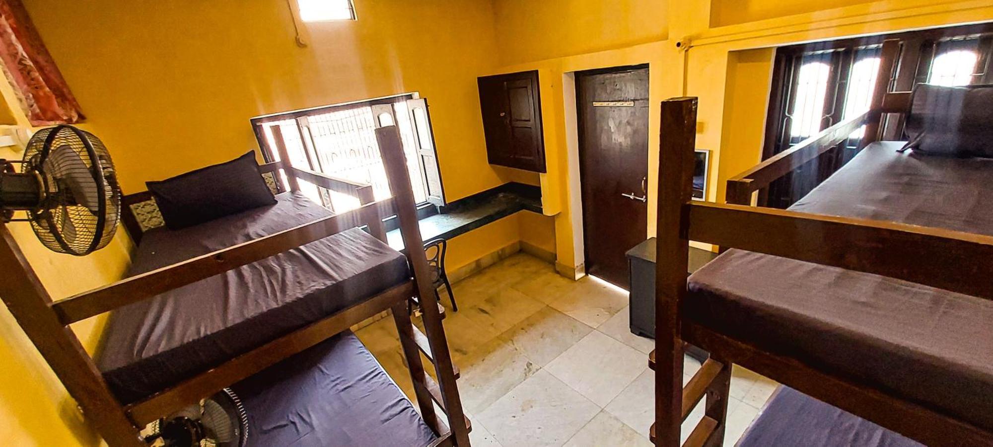 Ilika Guest house